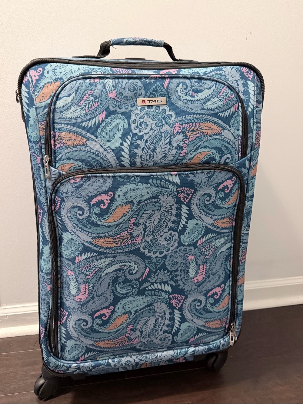 TAG 5 Piece Luggage Set